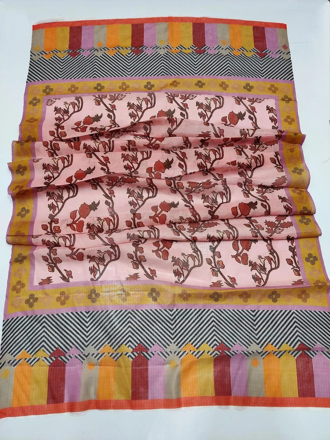 Pink Embroidered Lawn 3Pcs Set for Women
