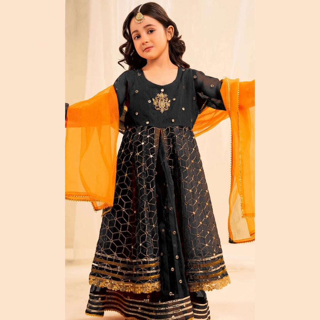 2 Pcs Girl's Linen Embroidered Unstitched Suit