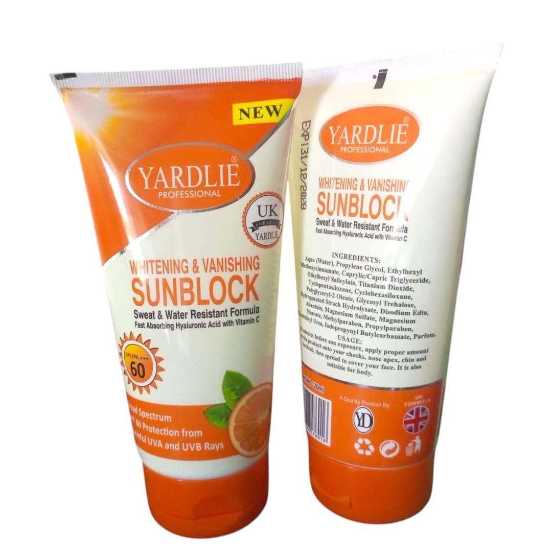 Waterproof Sunblock with UV Protection and Vitamin C - 120ml