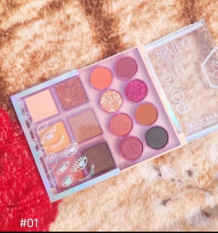 12 Shades Matte And Glitter Eyeshadow Kit 