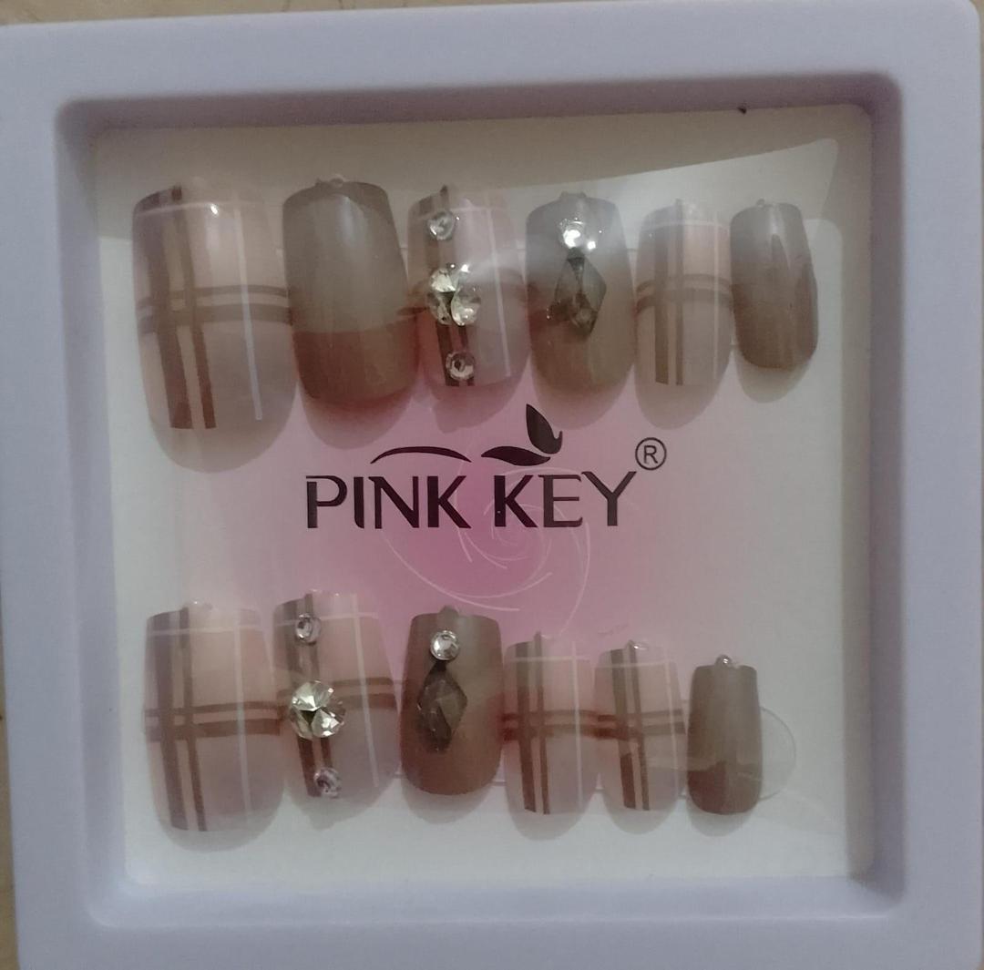 10 Pcs Stick On Artificial Nails