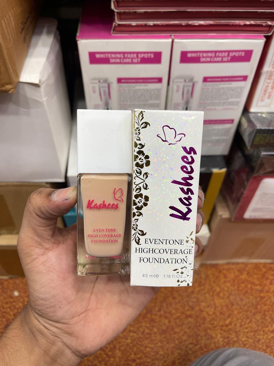 Ivory Foundation - High Coverage Matte & Poreless - 1 Pcs, 24 Hours Full Coverage