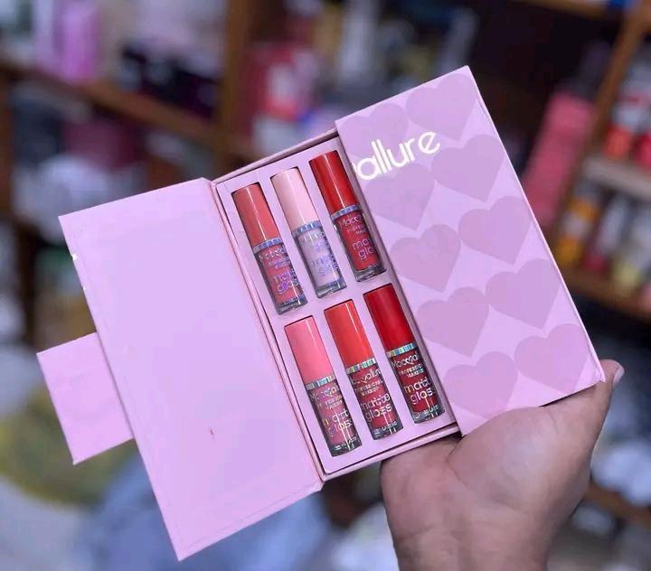 2 Pcs Velvet Glossy Mocallure Lipgloss