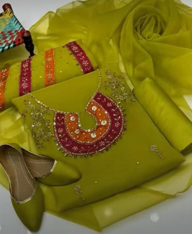 4 Pcs Women's Unstitched Organza Embroidered Suit