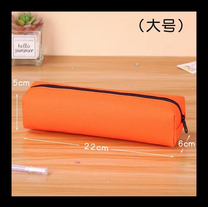 Women's Waterproof Canvas Pouch
