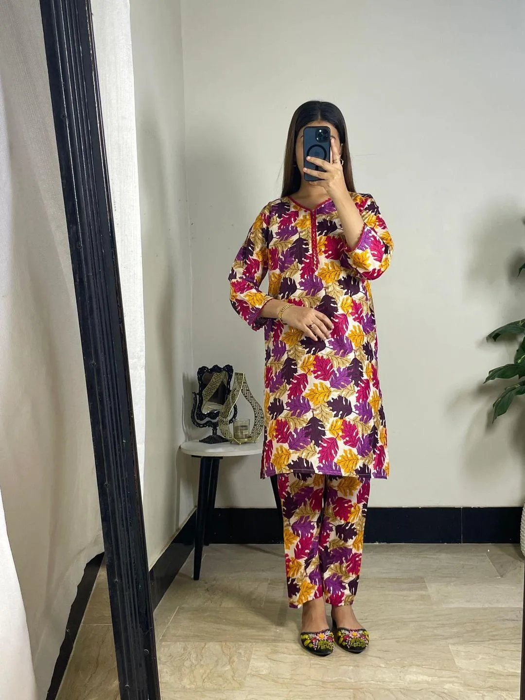 2 Pcs Women's Stitched Lawn Printed Shirt And Trouser