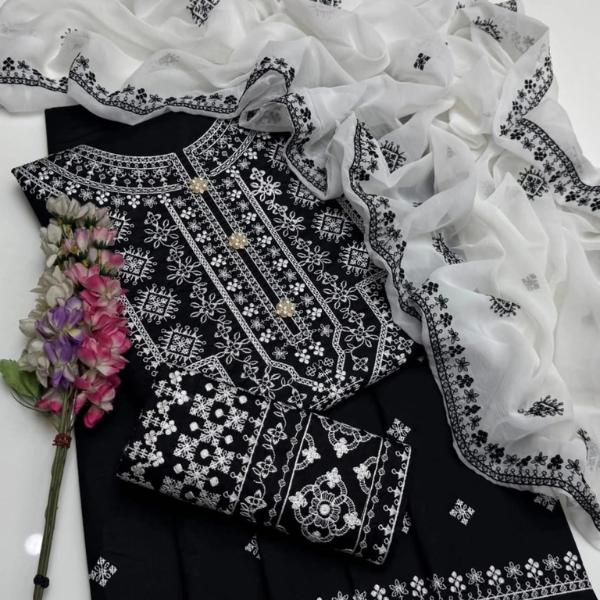 3 Pcs Women's Unstitched Embroidered Suit