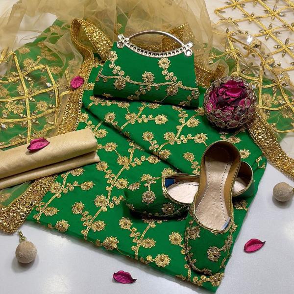 3 Pcs Women's Unstitched Embroidered Suit