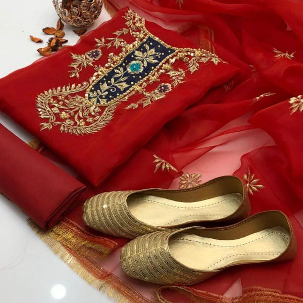 3 Pcs Women's Unstitched Embroidered Suit