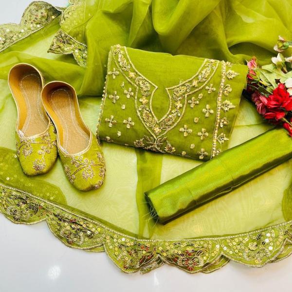 3 Pcs Women's Unstitched Embroidered Suit