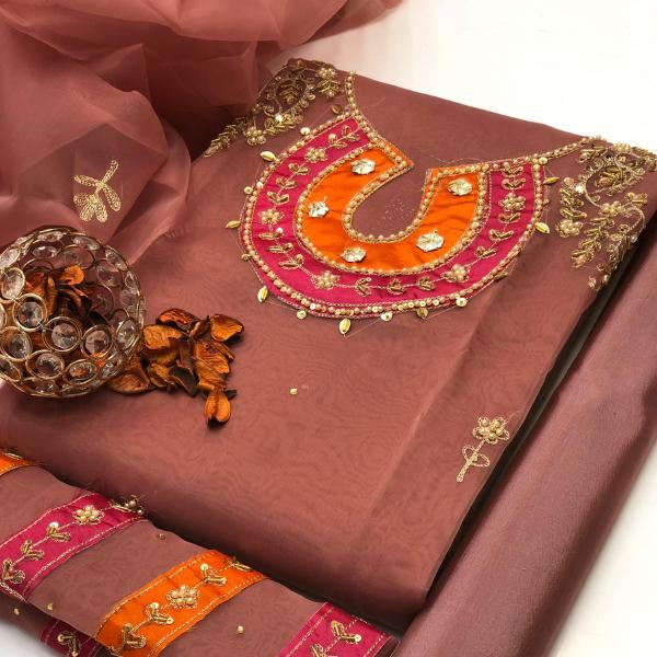 3 Pcs Women's Unstitched Embroidered Suit