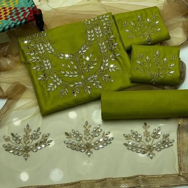 3 Pcs Women's Unstitched Embroidered Suit