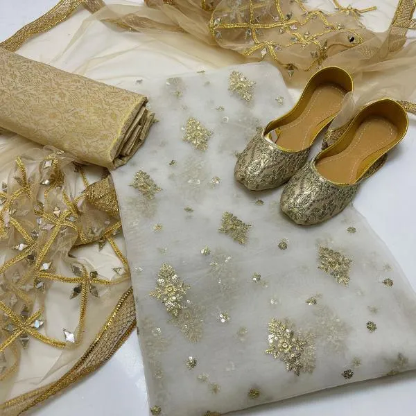 3 Pcs Women's Unstitched Embroidered Suit