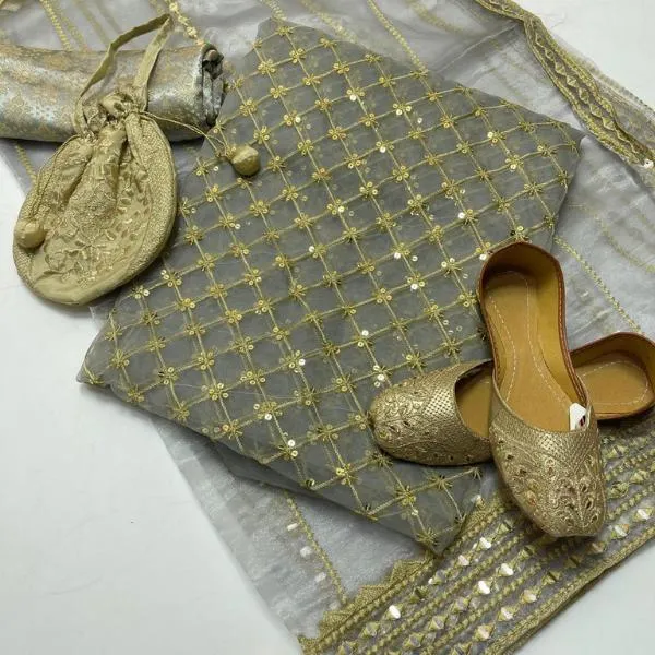 3 Pcs Women's Unstitched Embroidered Suit