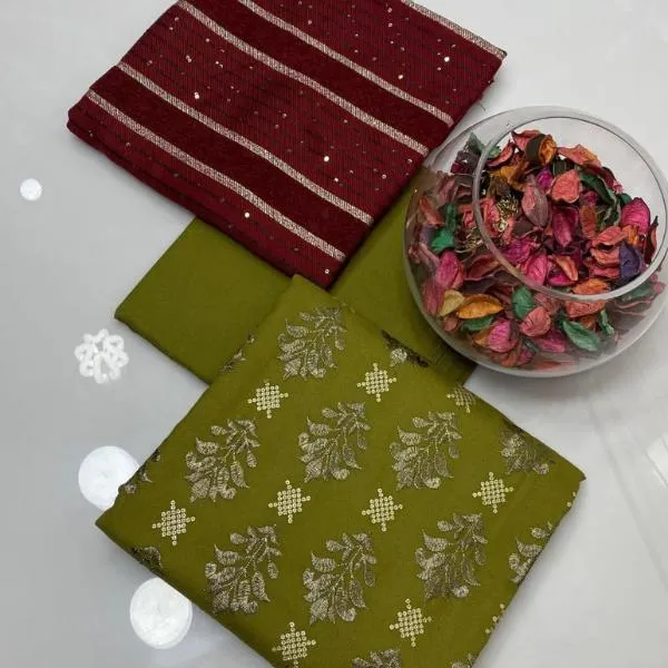 3 Pcs Women's Unstitched Embroidered Suit