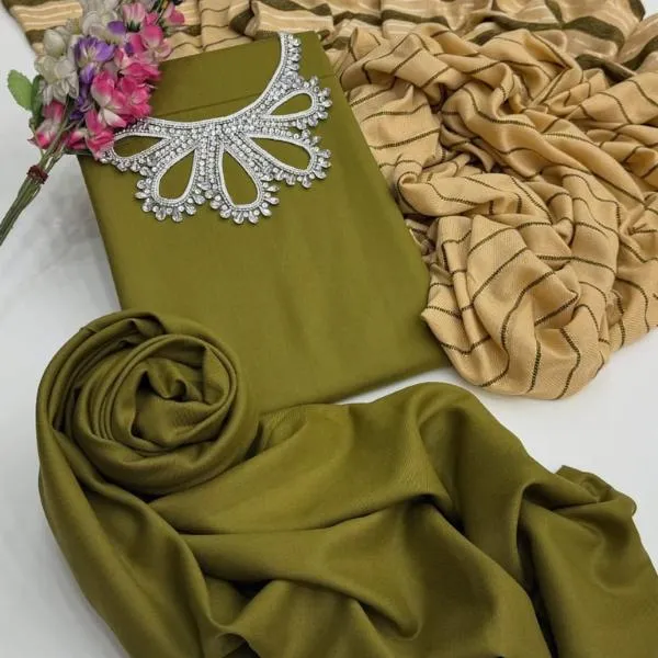 3 Pcs Women's Unstitched Embroidered Suit