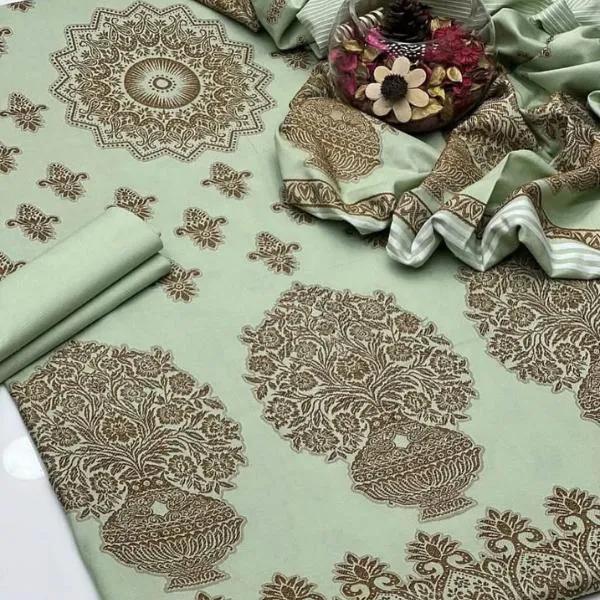 3 Pcs Women's Unstitched Embroidered Suit