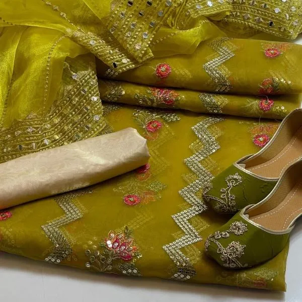 3 Pcs Women's Unstitched Embroidered Suit