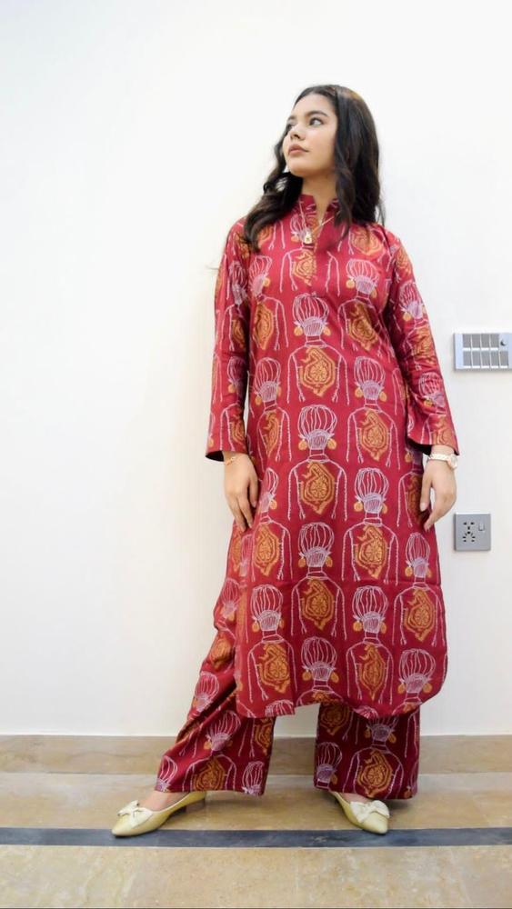 2 Pcs Women's Stitched Linen Printed Shirt And Trouser