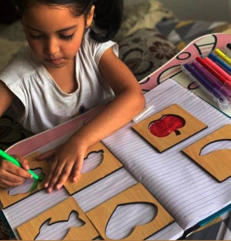 22 Pcs Wood Alphabets Stencil Drawing Kit