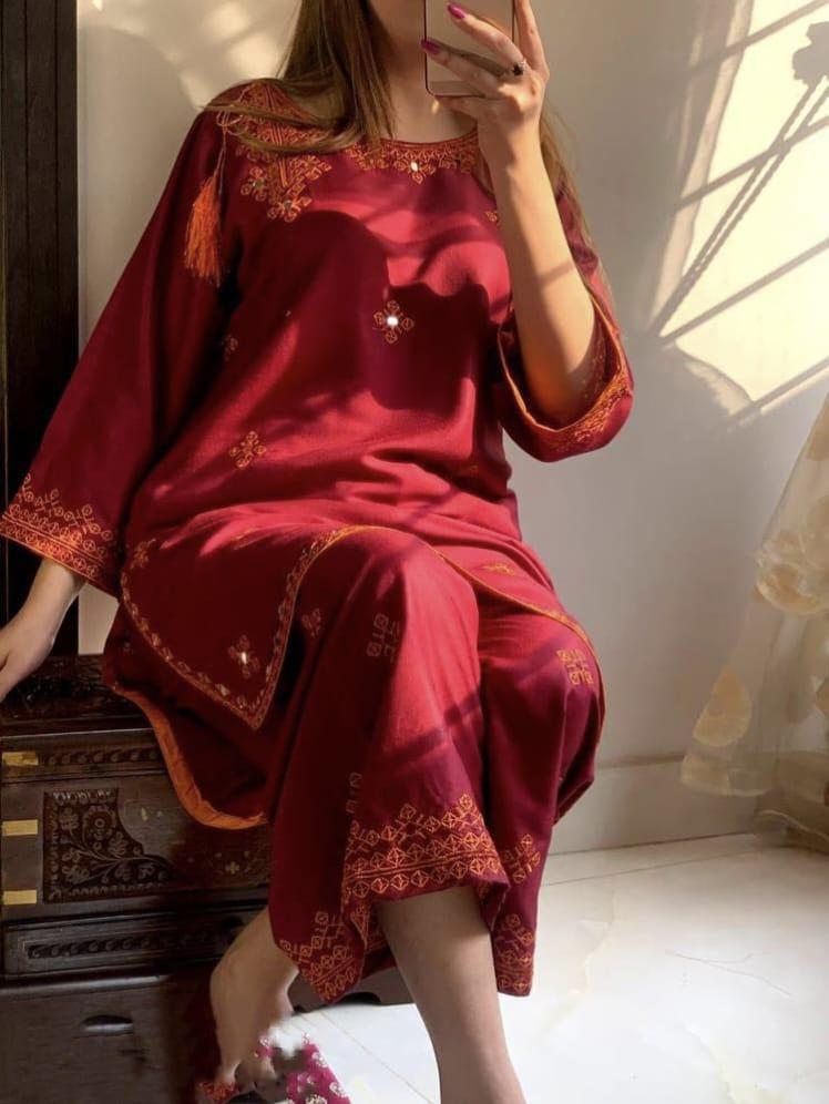 2 Pcs Women's Stitched Linen Embroidered Shirt And Trouser