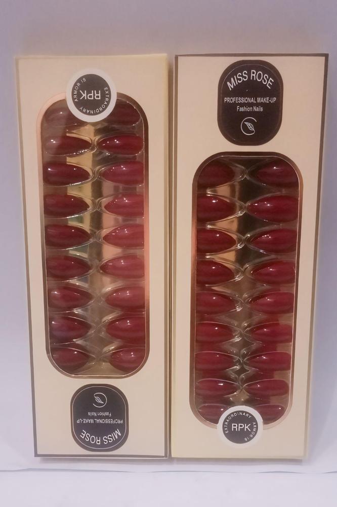 Pre Glued Artificial Nails Cosmetics 