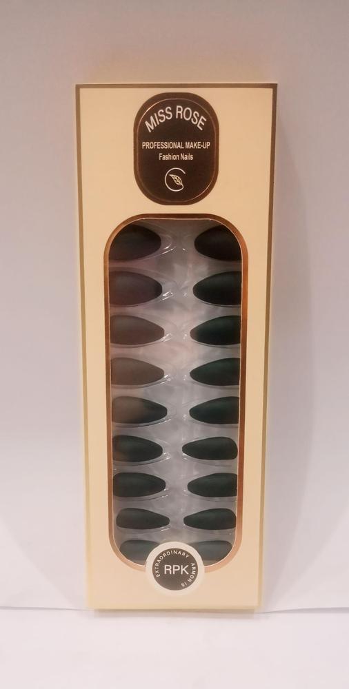 Pre Glued Artificial Nails Cosmetics 