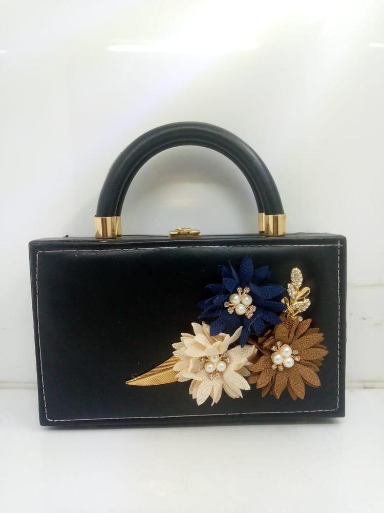 1 Pc Embellished Hand Bag - Black