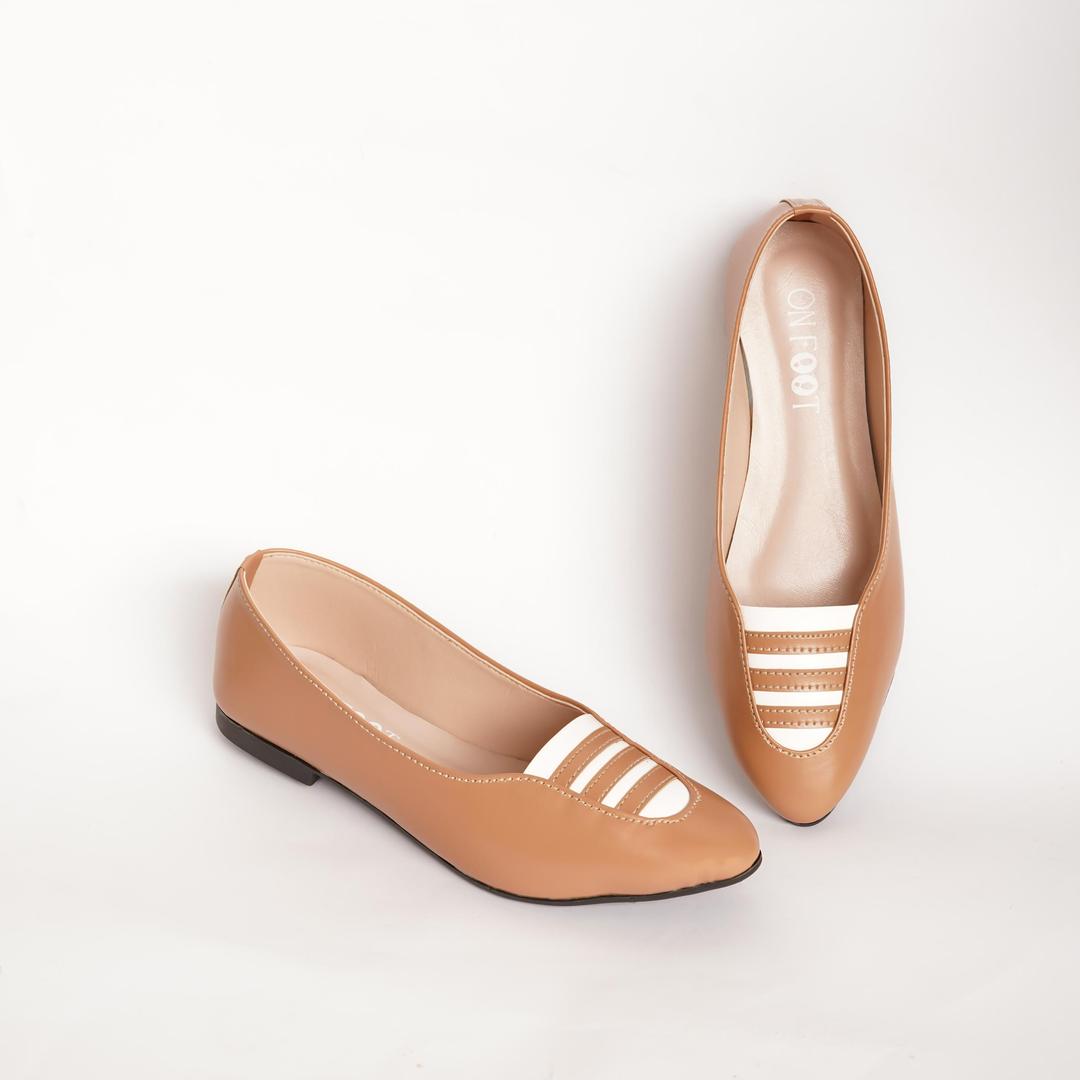 Women's Rexine Fancy Pumps