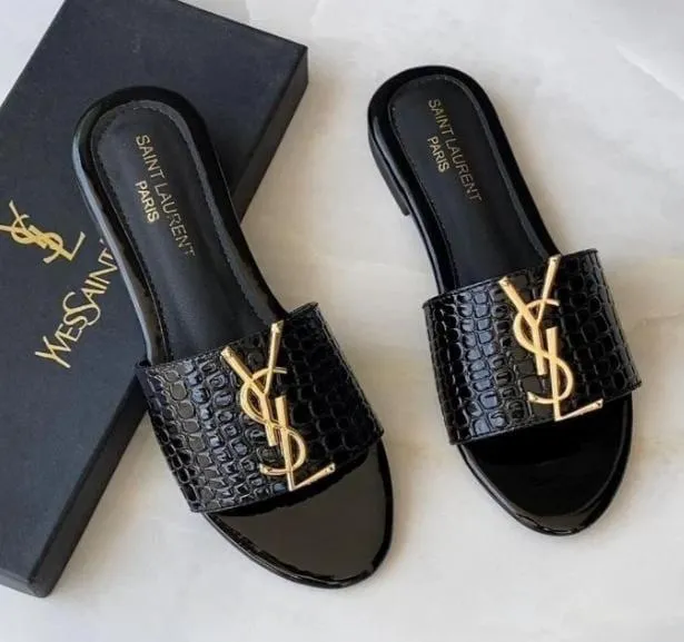 Stylish Women's Fancy Rexine Flats - Available in 6 Sizes