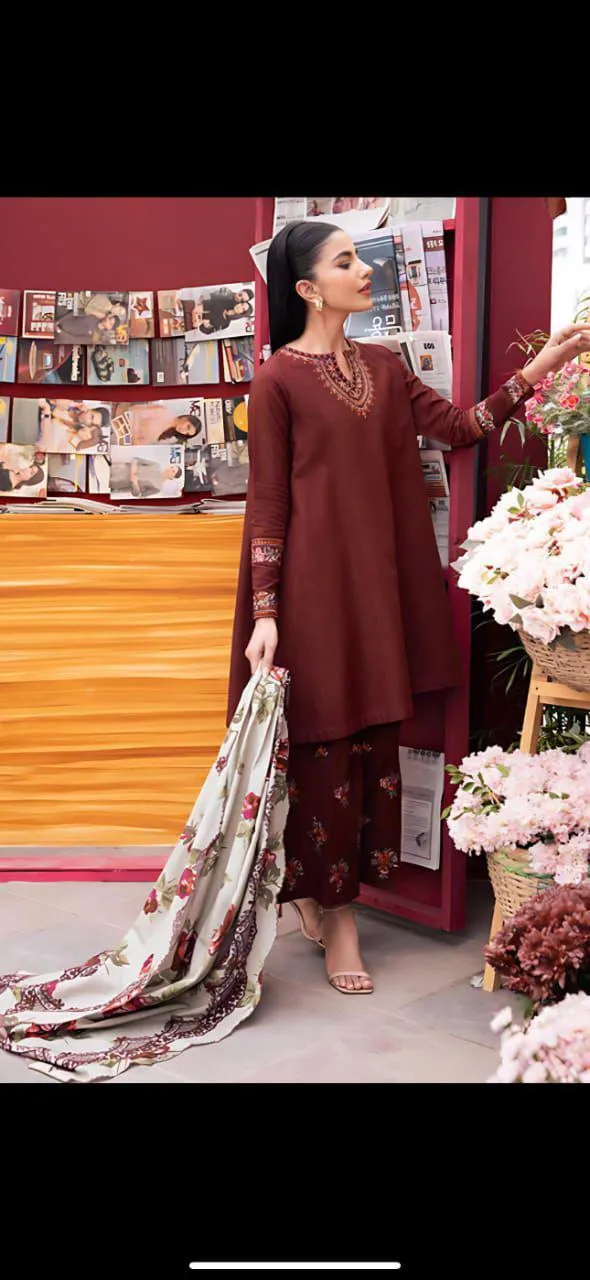 Maroon Embroidered 3 Pcs Women's Lawn Suit