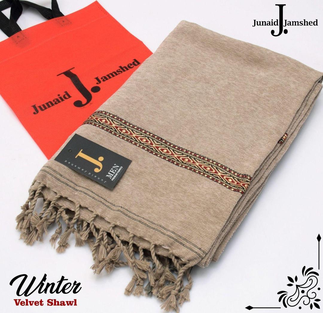 Luxurious Beige Velvet Shawl - Plain Design, Single Piece Elegance