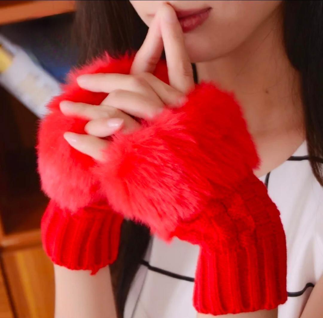 Chic Women's Wool Fingerless Gloves - 1 Pc