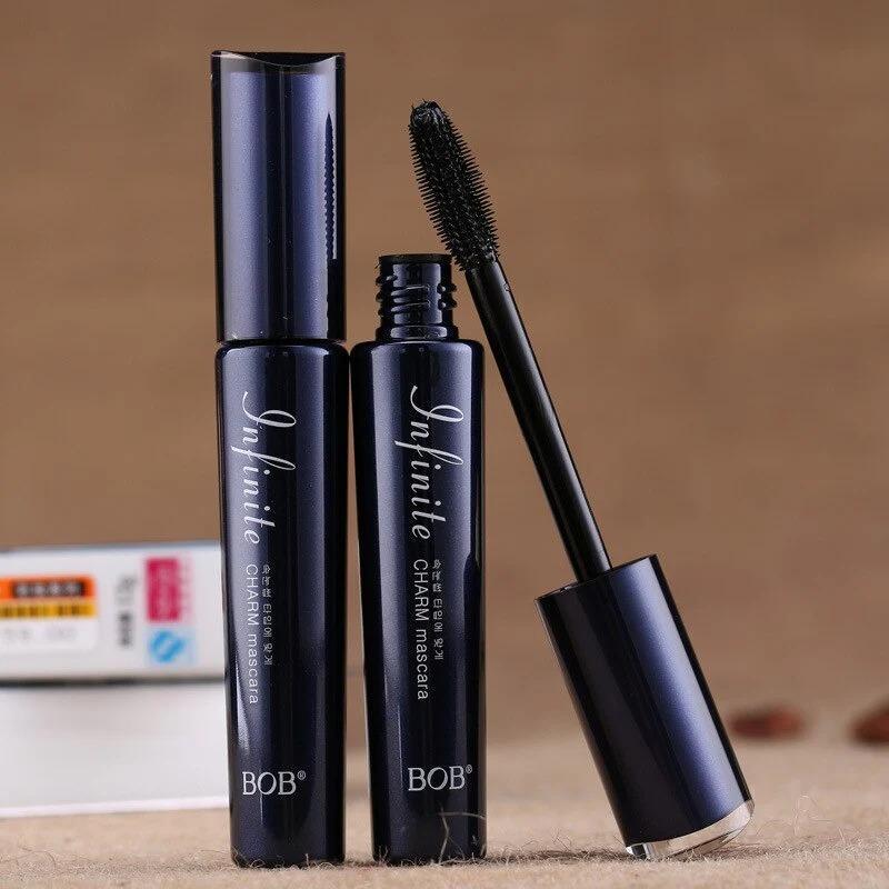 Waterproof Smudge Free Mascara - Long Lasting Formula