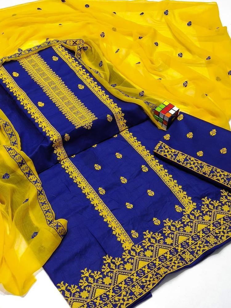 3 Pcs Women's Unstitched Lawn Embroidered Suit