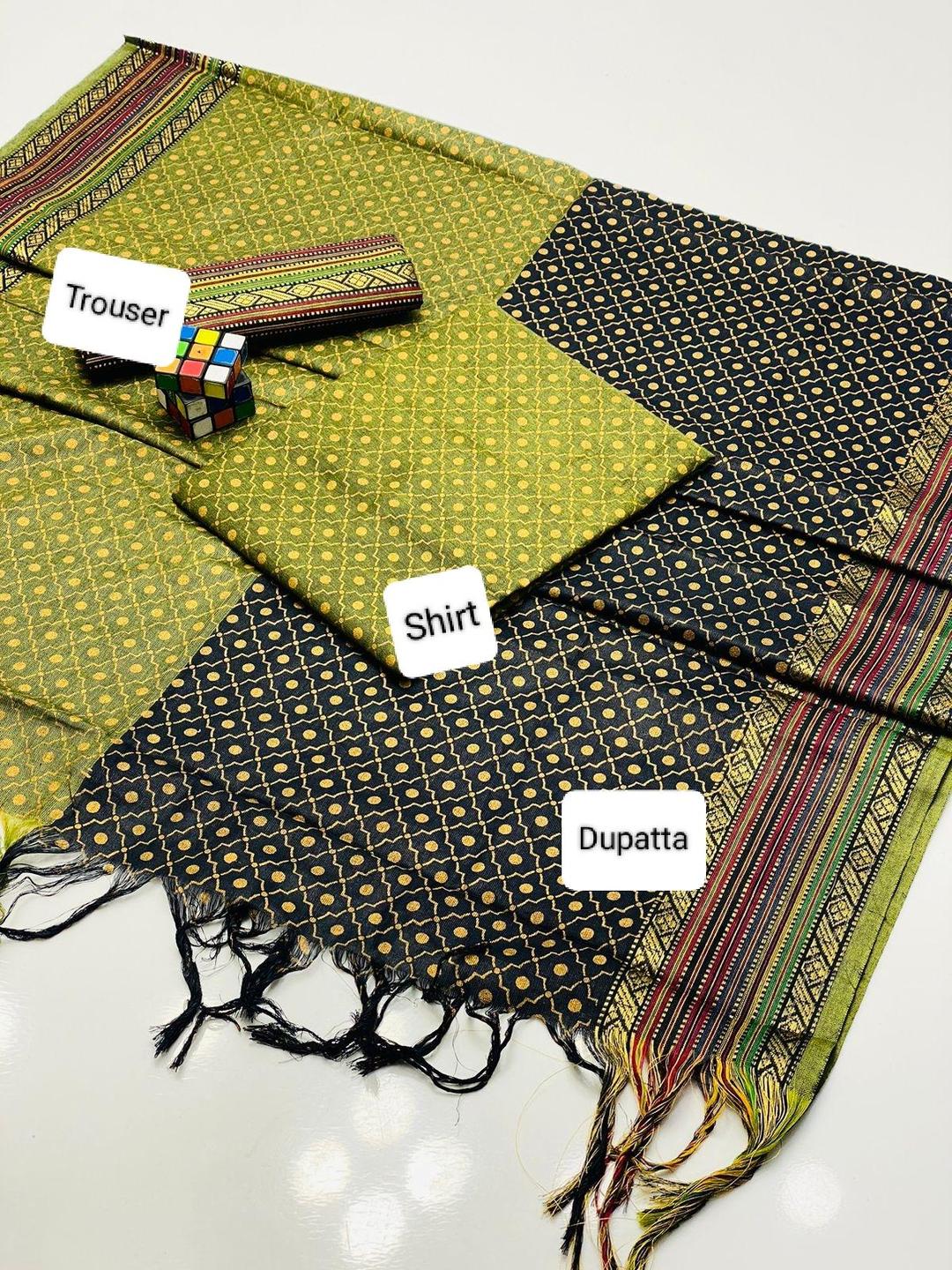 3 Pcs Women's Unstitched Khaddar 3-D Block Printed Suit