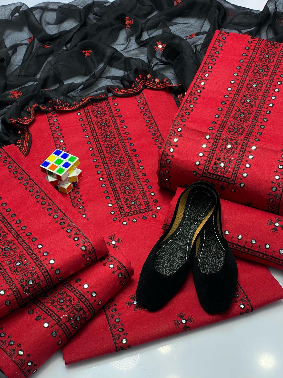 3 Pcs Women's Unstitched Embroidered Suit