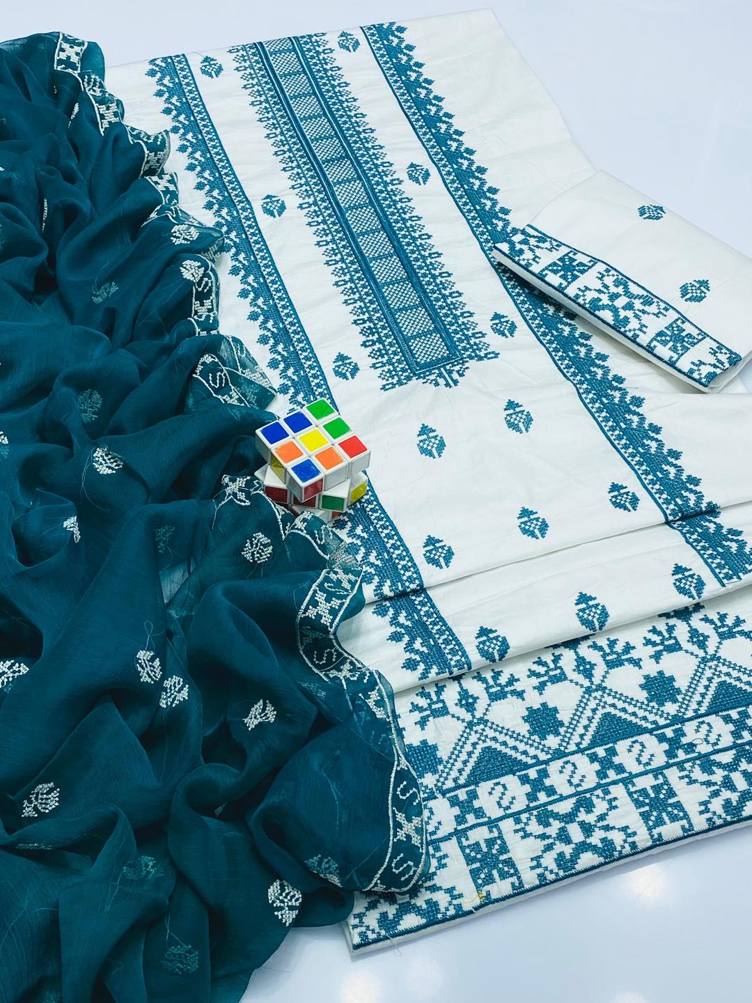 3 Pcs Women's Unstitched Embroidered Suit