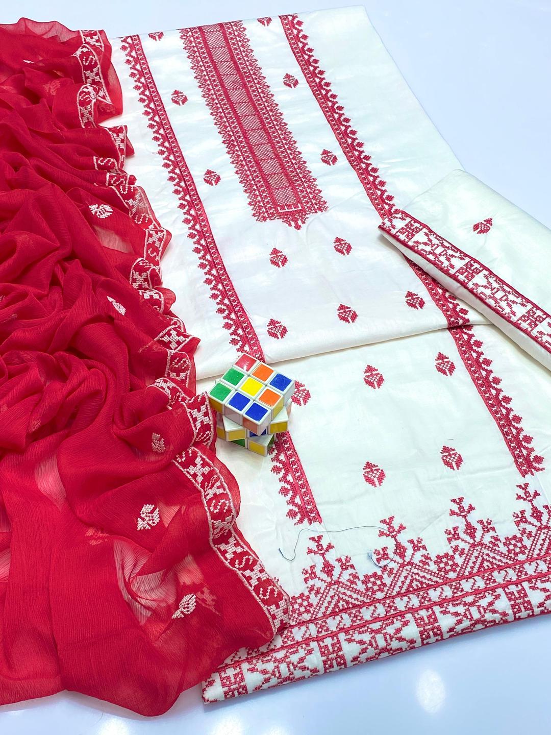 3 Pcs Women's Unstitched Embroidered Suit