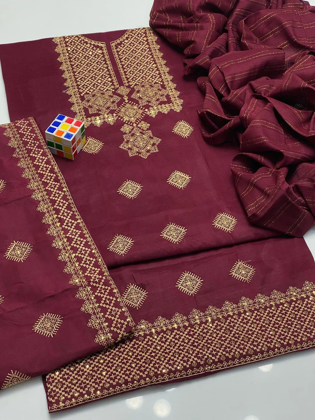 3 Pcs Women's Unstitched Embroidered Suit