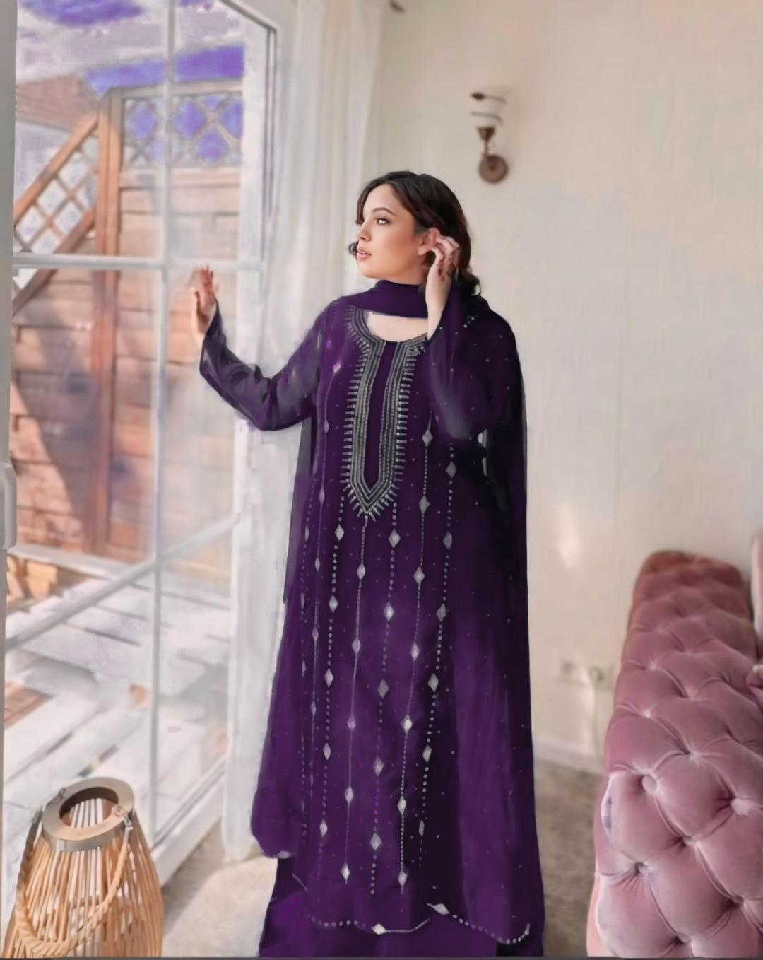 2 Pcs Women's Unstitched Hand Embroidered Suit