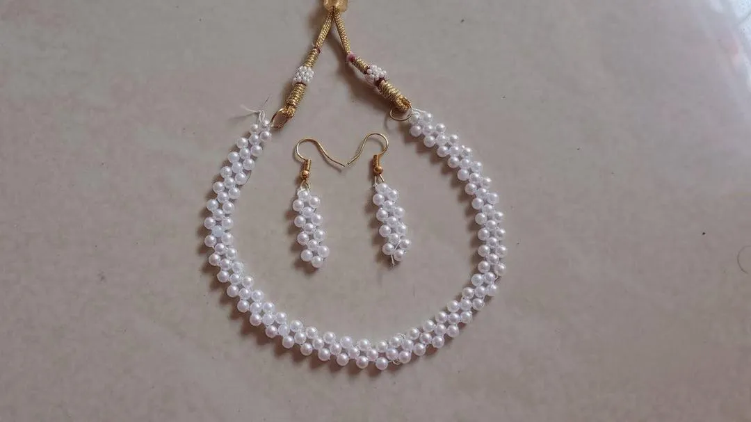 Pearl Choker Necklace With Pearl Earings
