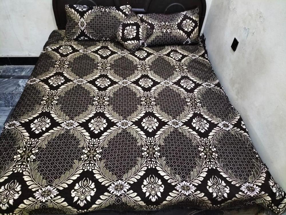 4 Pcs Velvet Jacquard Double Bedsheet