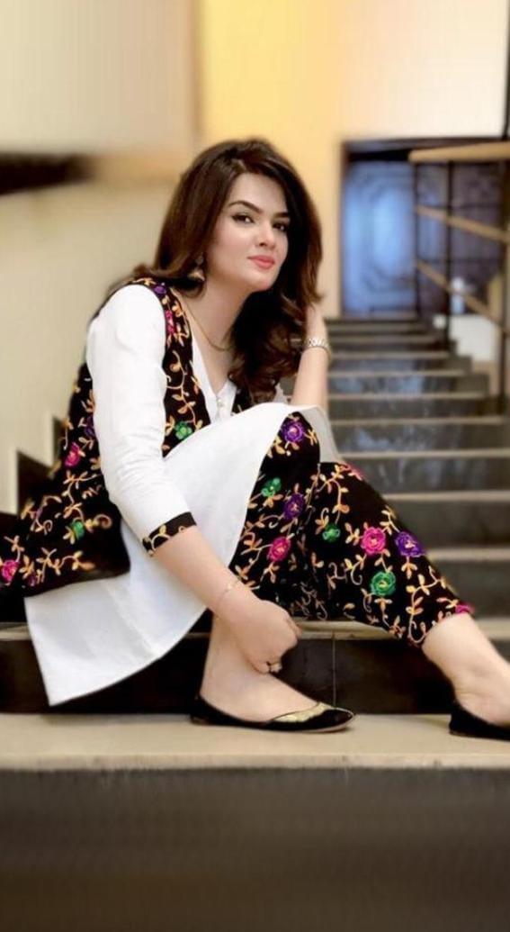 2 Pcs Women's Unstitched Linen Embroidered Suit