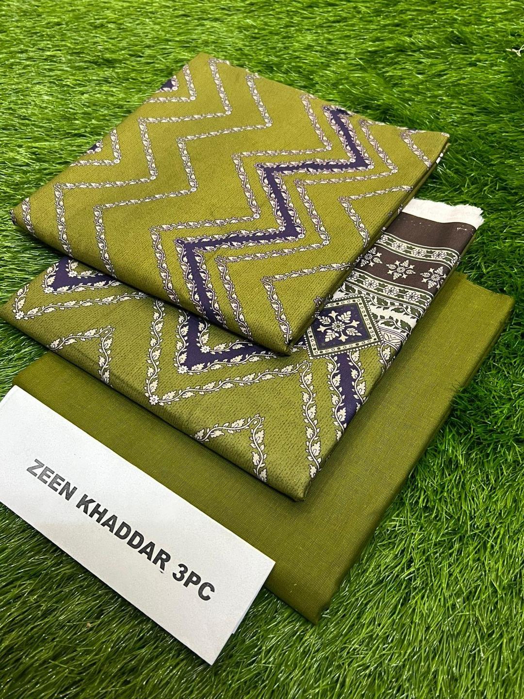 3 Pcs Women's Unstitched Khaddar Printed Suit