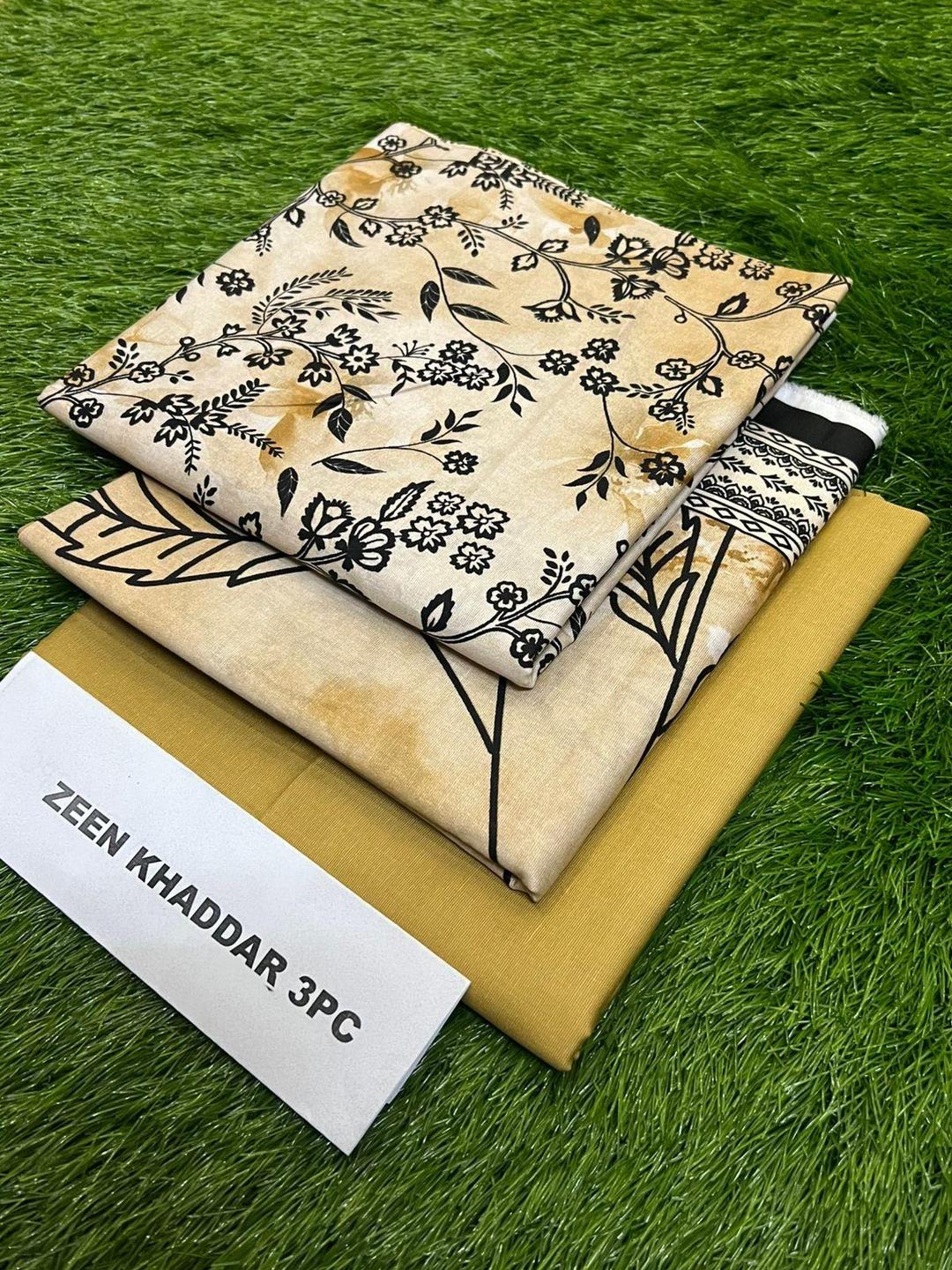 3 Pcs Women's Unstitched Khaddar Printed Suit