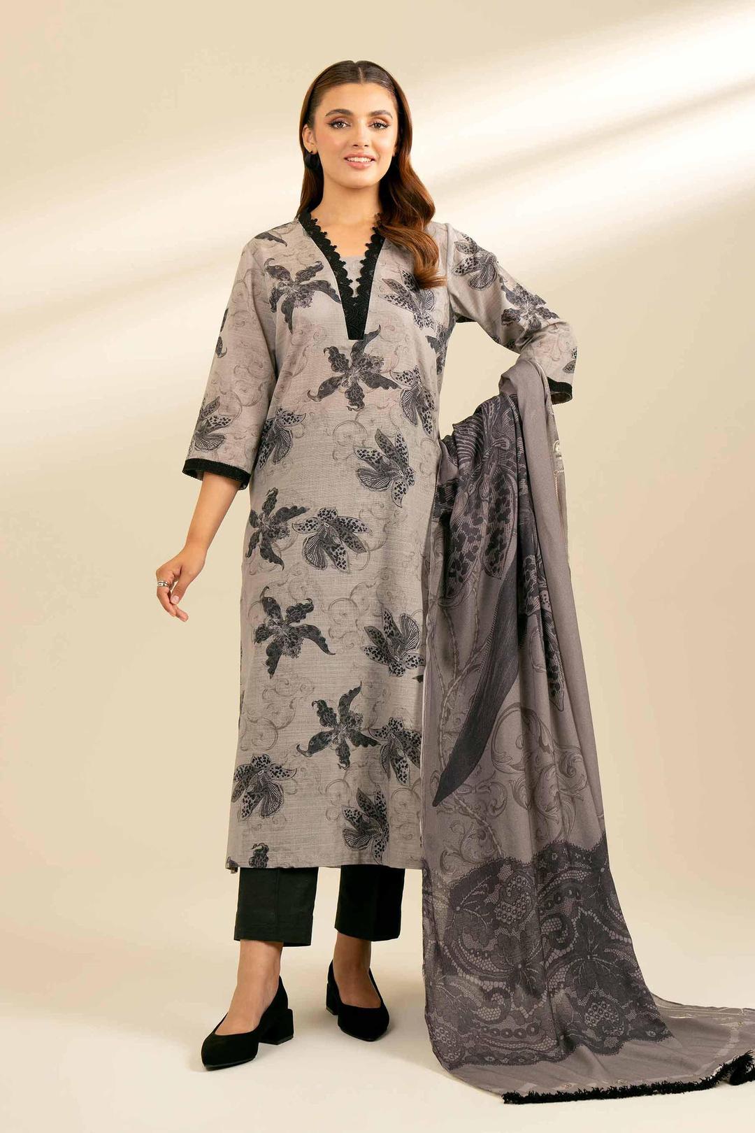 3 Pcs Women's Unstitched Printed Suit