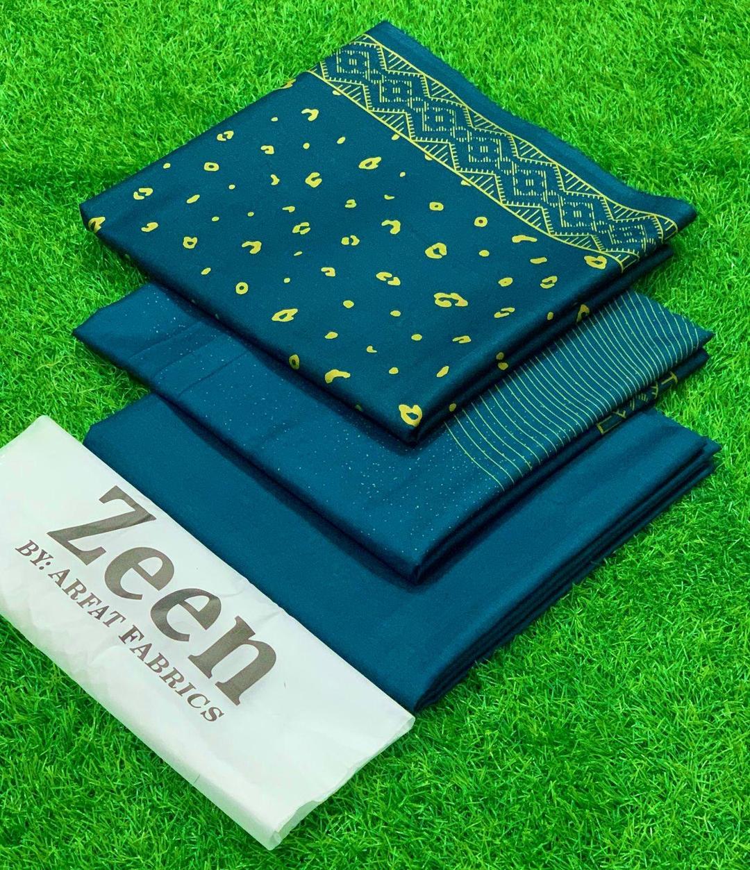 3 Pcs Women's Unstitched Printed Suit