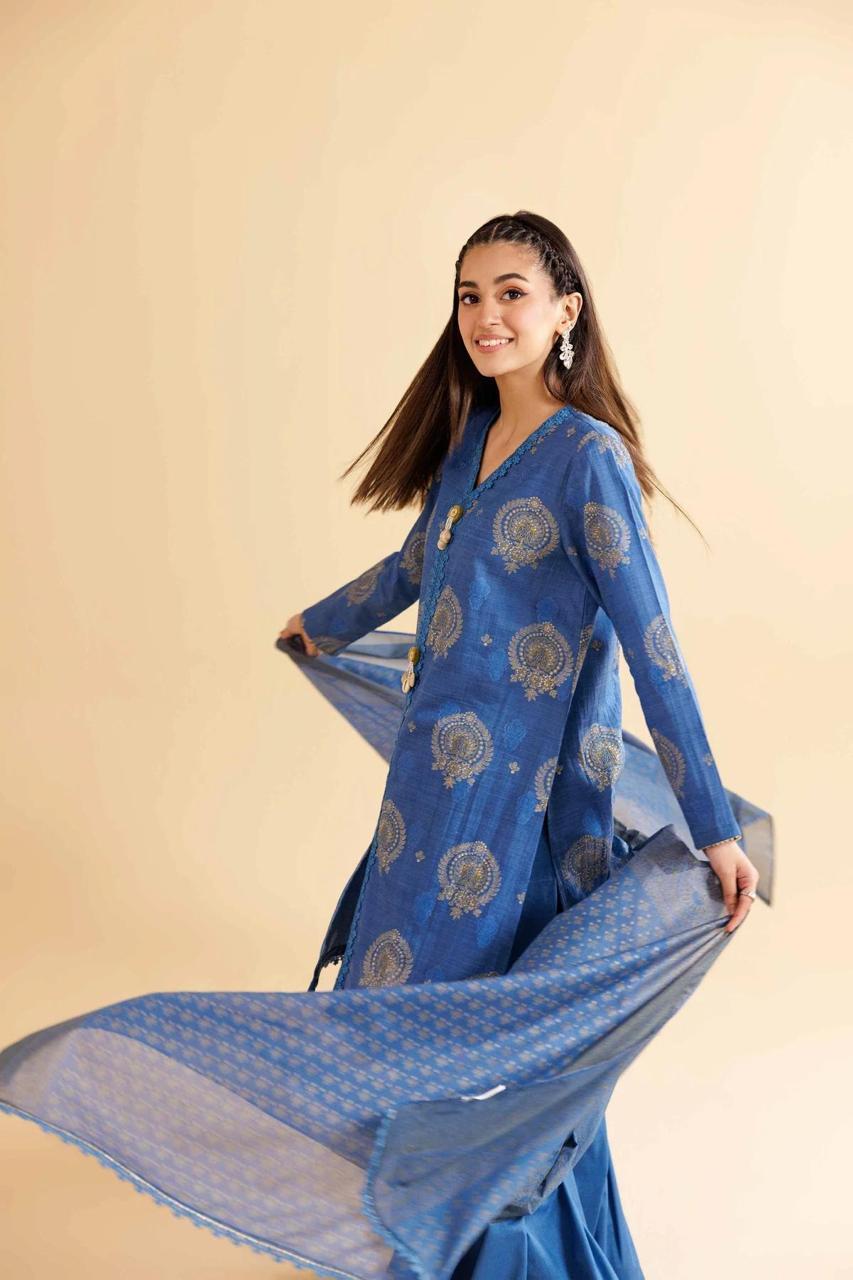 3 Pcs Women's Unstitched Printed Suit