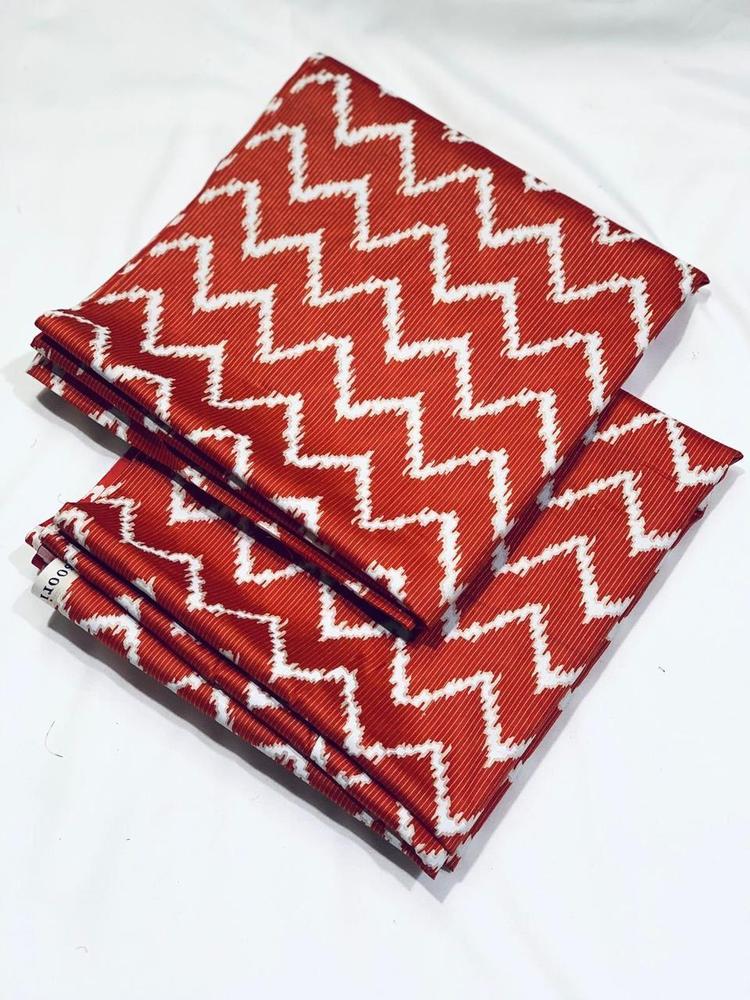 2 Pcs Women's Unstitched Lawn Digital Print Suit